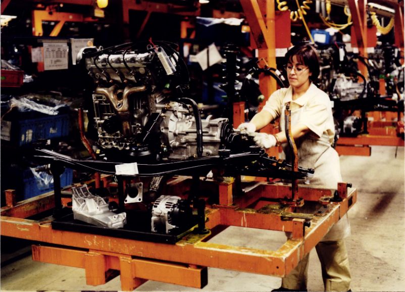 Rok potrójnego jubileuszu zakładu SEAT-a. Jak przebiegał rozwój największej fabryki samochodów w Hiszpanii?